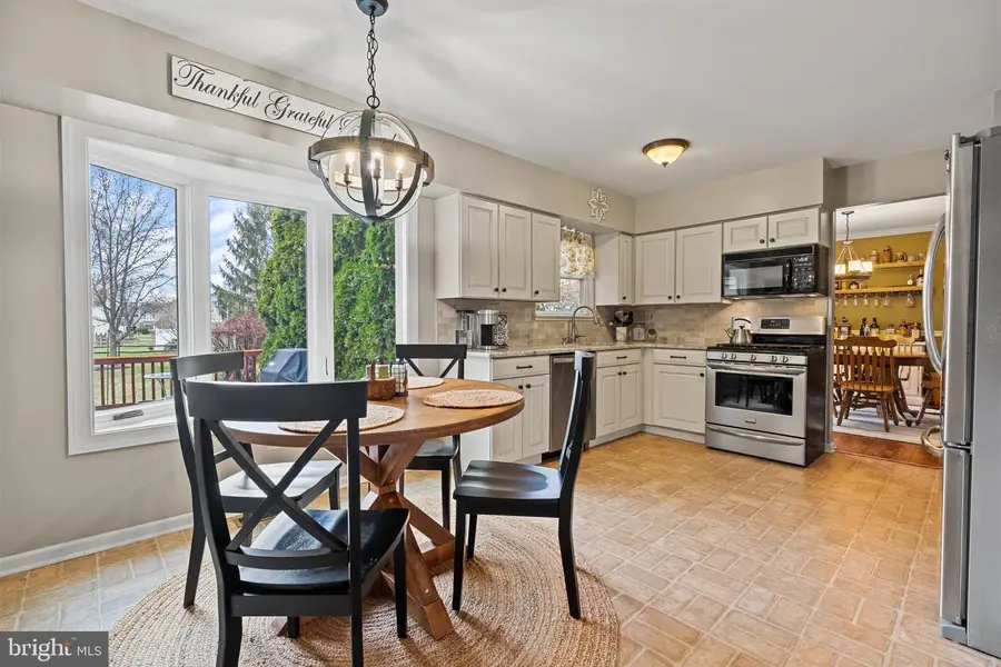 701 Quail Cir, Hatfield, PA 19440 - Image #3