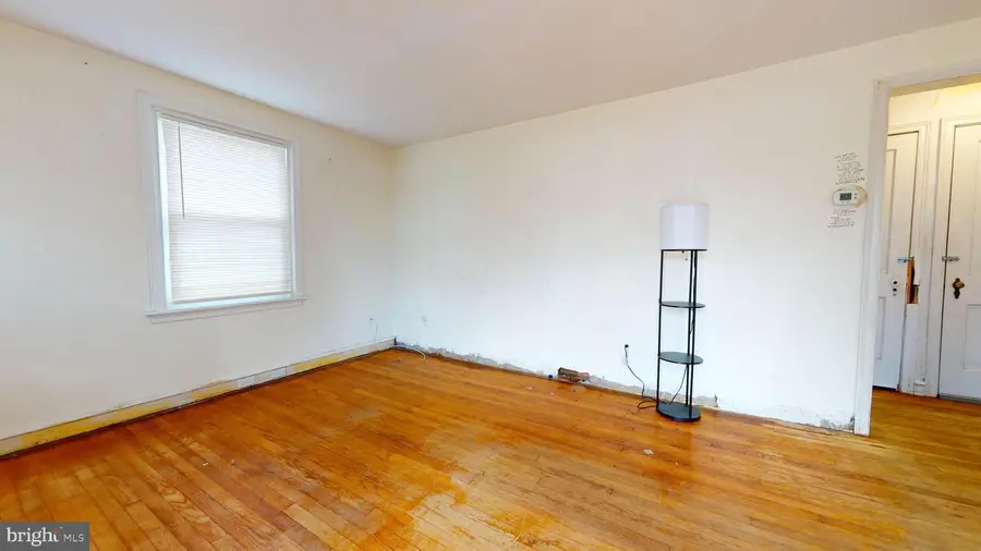 315 Lawnton Rd, Willow Grove, PA 19090 - Image #2