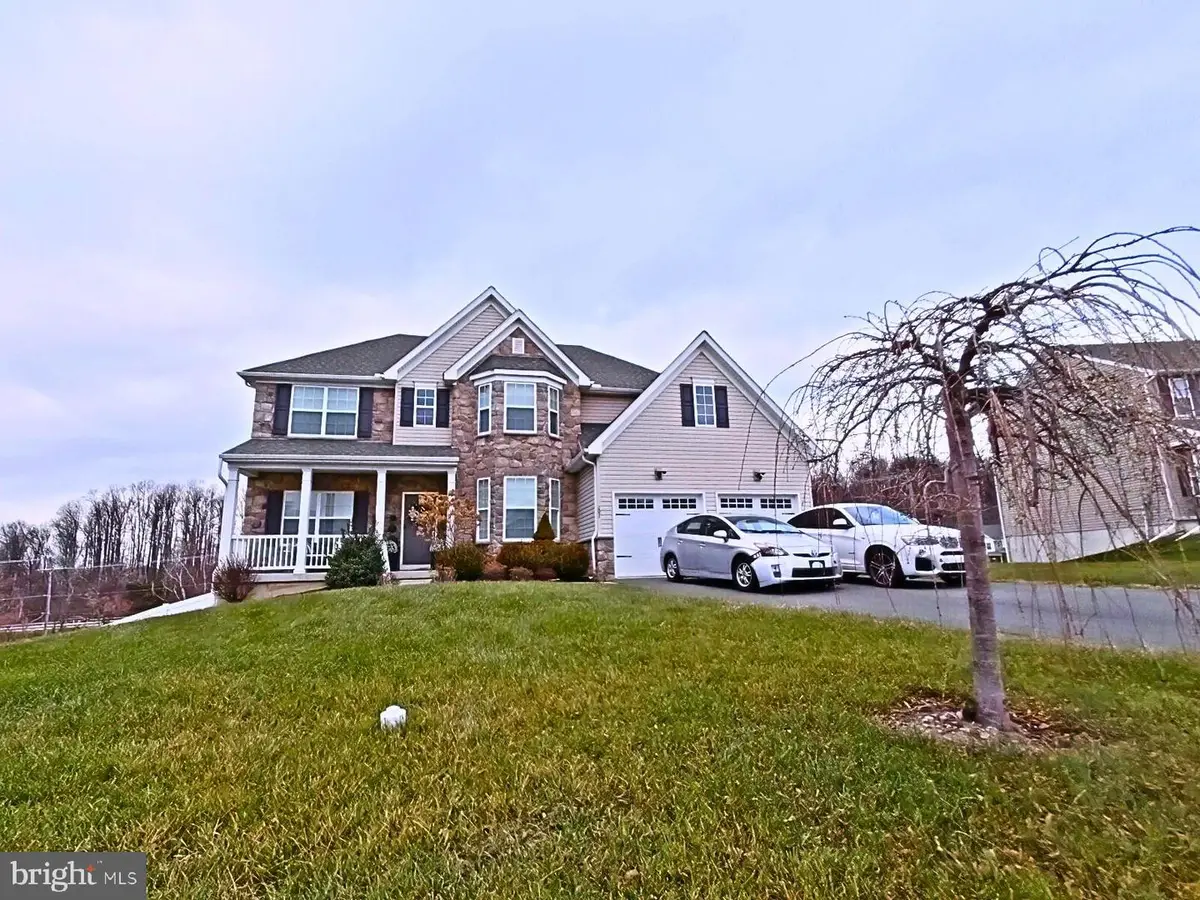 2036 Prout Farm Rd, Pottstown, PA 19464 - Image #1