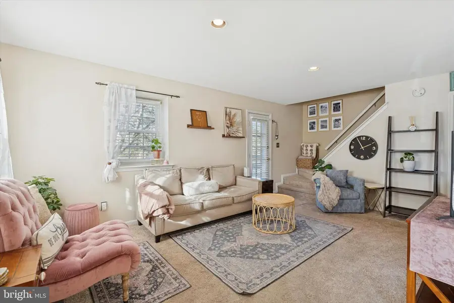 634 Glen #67a, Eagleville, PA 19403 - Image #3