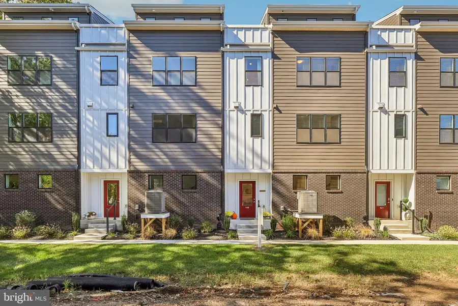 948 Riverplace Dr #48, Conshohocken, PA 19428 - Image #2