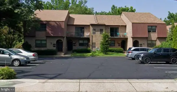 16 Township Line Rd #a-2, ELKINS PARK, PA 19027