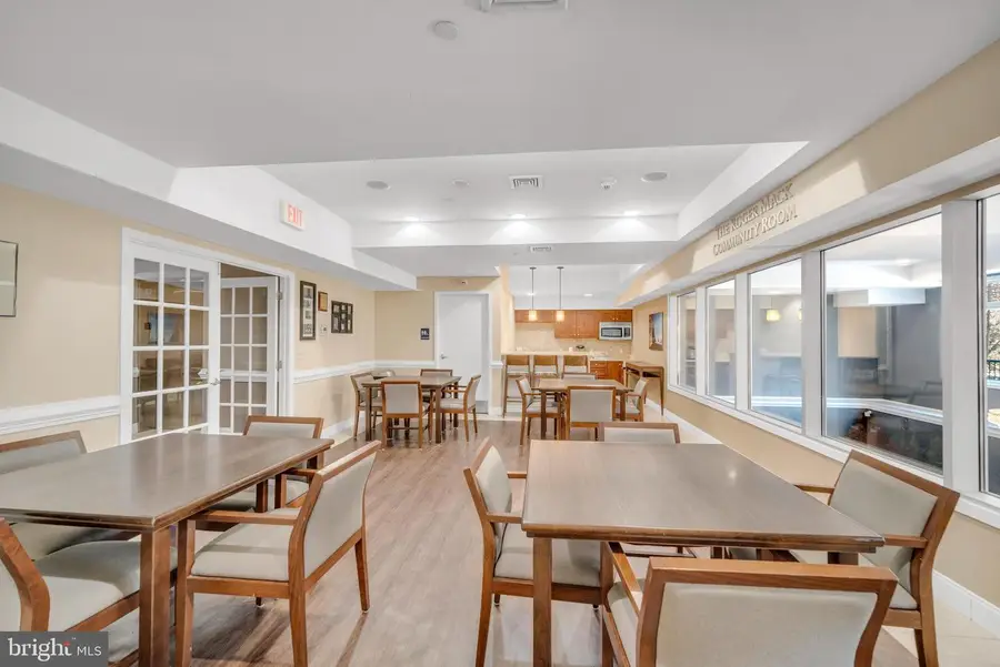 503 Carson Ter, Huntingdon Valley, PA 19006 - Image #3