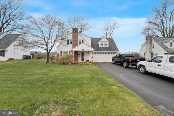 642 Kirkwood St, JENKINTOWN, PA 19046