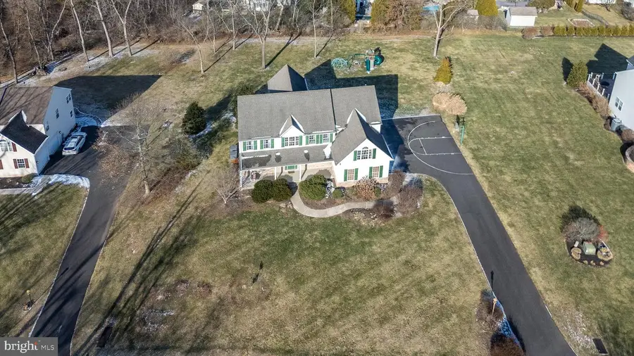 626 Melvins Rd, Telford, PA 18969 - Image #2