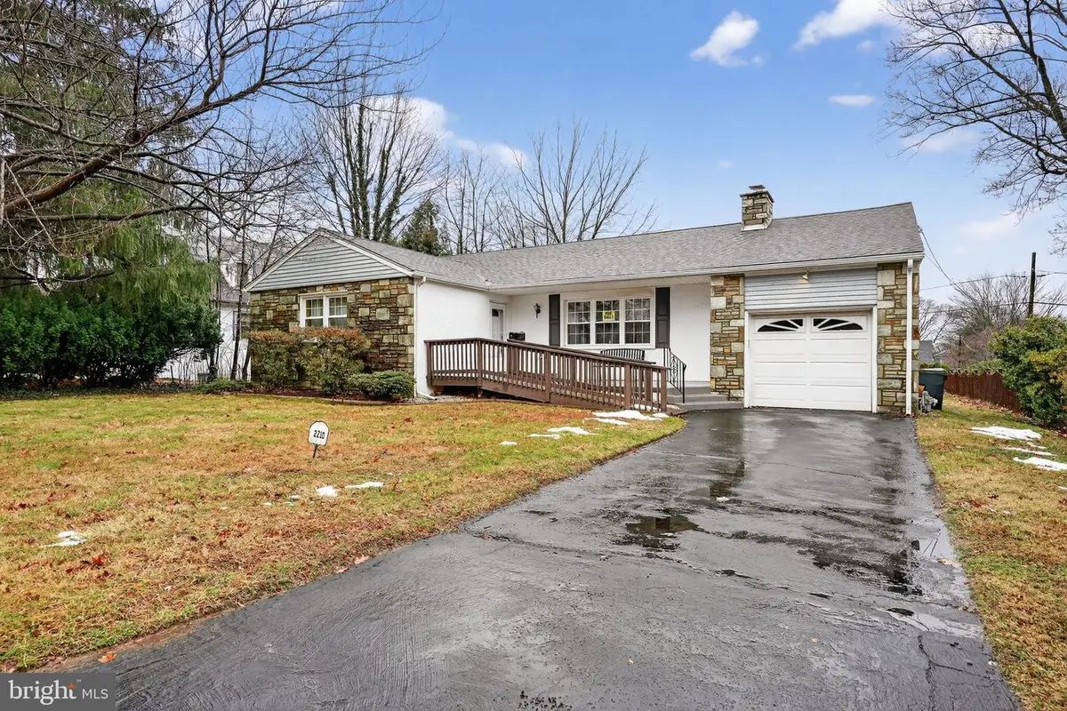 2210 Wisteria Ave, Glenside, PA 19038 - Image #1