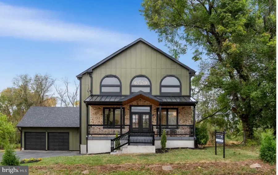 105 W 3rd Ave, Trappe, PA 19426 - #2