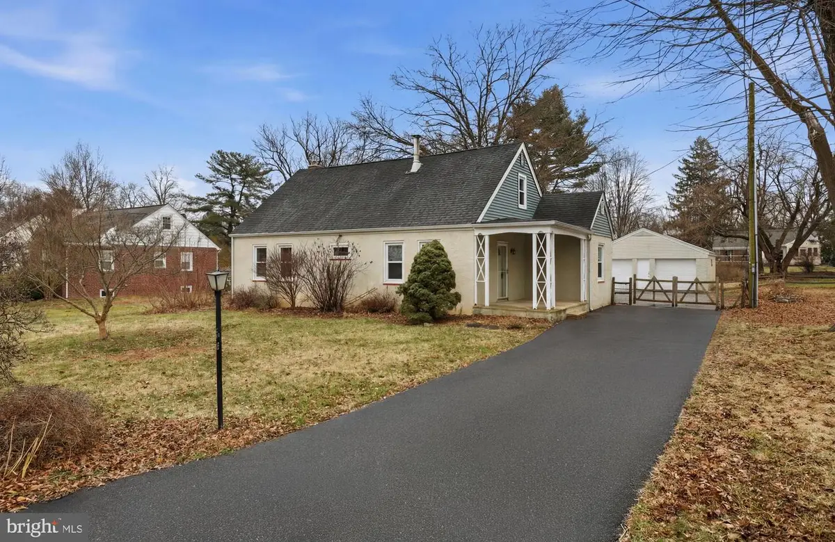 324 Rogers Rd, Norristown, PA 19403 - Image #1