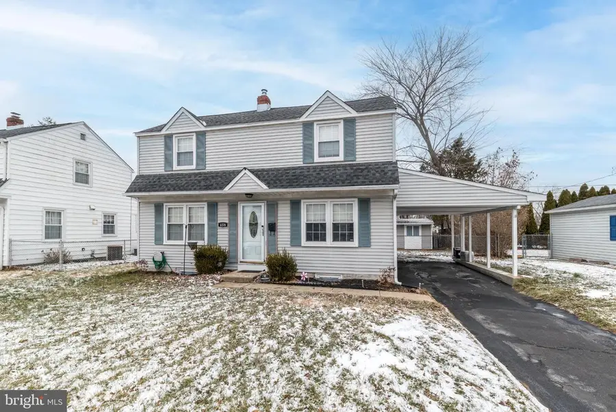459 Harrison Ave, Hatboro, PA 19040 - Image #2