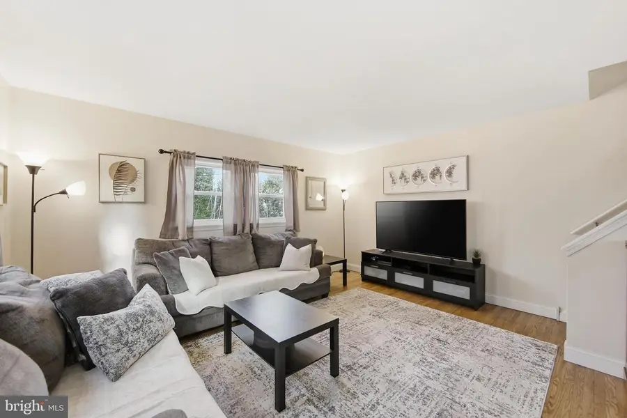 1729 Calamia Dr, Norristown, PA 19401 - Image #3