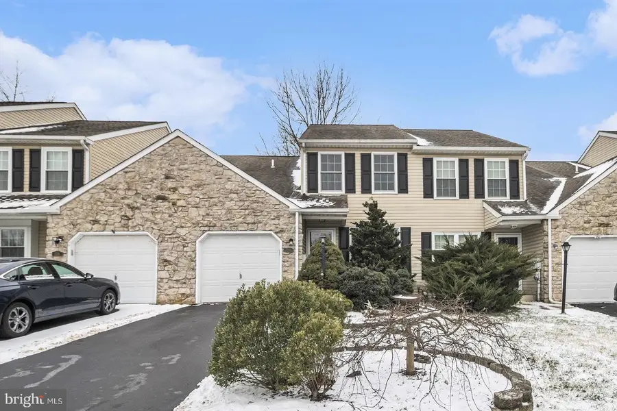 1241 Meadowview Cir, Lansdale, PA 19446 - Image #2