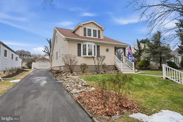 251 Ellis Rd, WILLOW GROVE, PA 19090