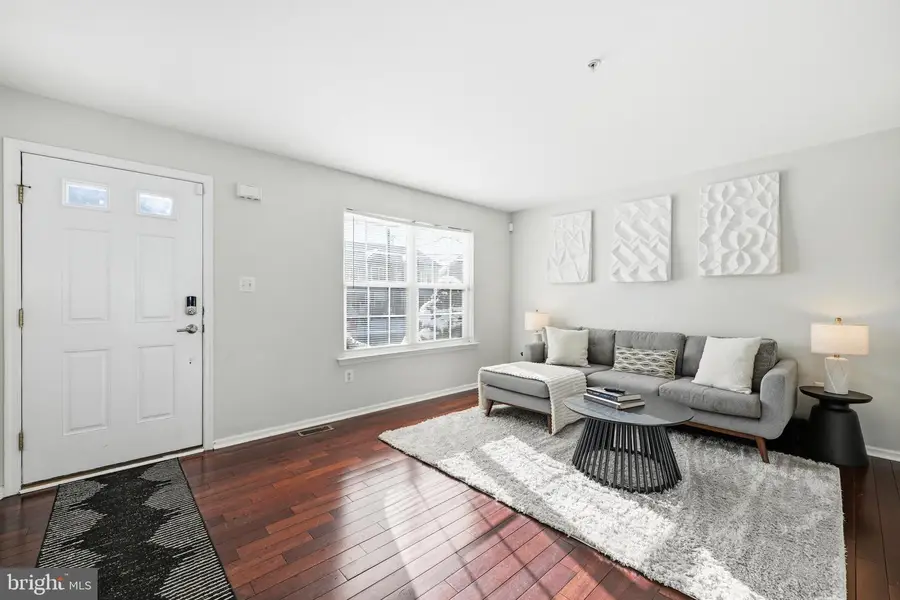 322 Logan Ave, Glenside, PA 19038 - Image #2