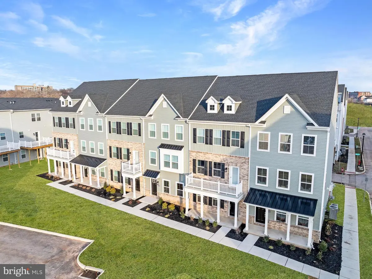 35 E Front St, Bridgeport, PA 19405 - Image #1