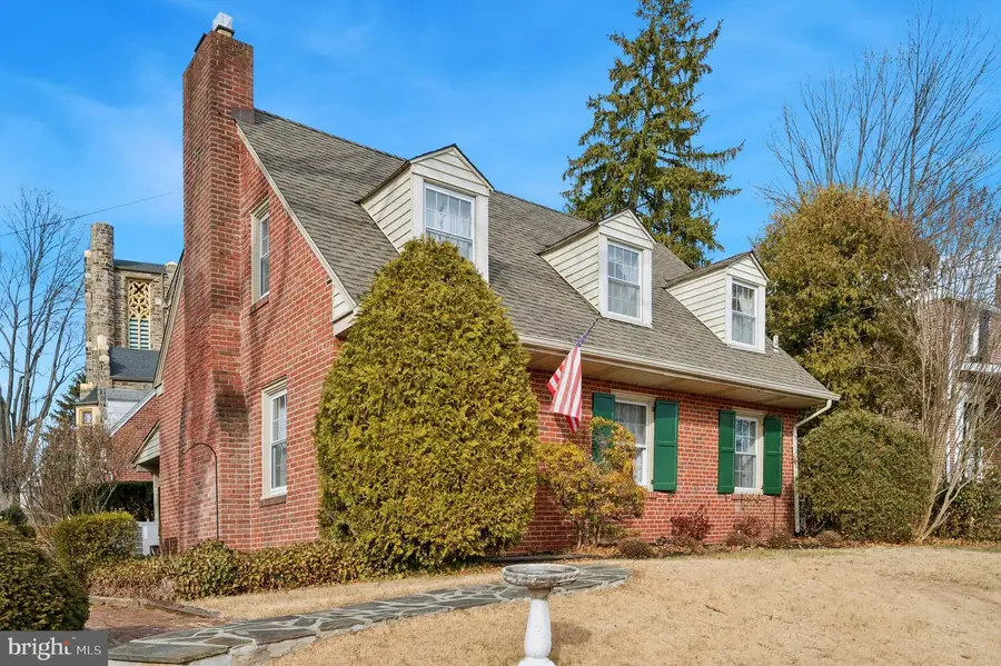 201 Barrie Rd, Narberth, PA 19072 - Image #2