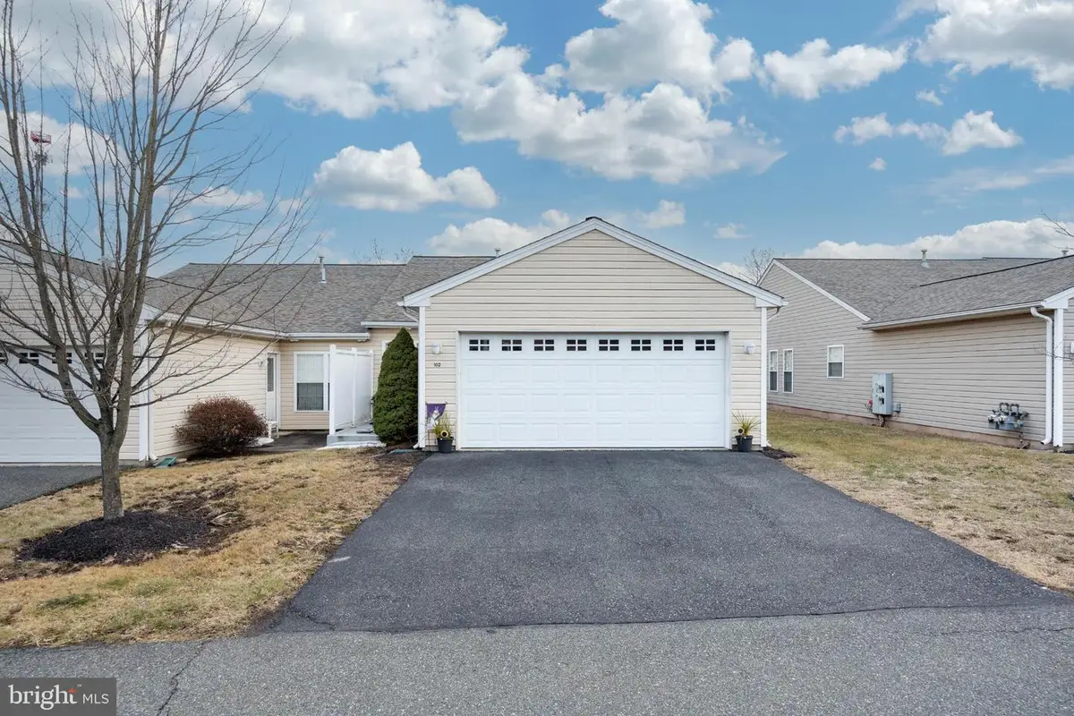 102 W Harmony Dr, Pottstown, PA 19464 - Image #1
