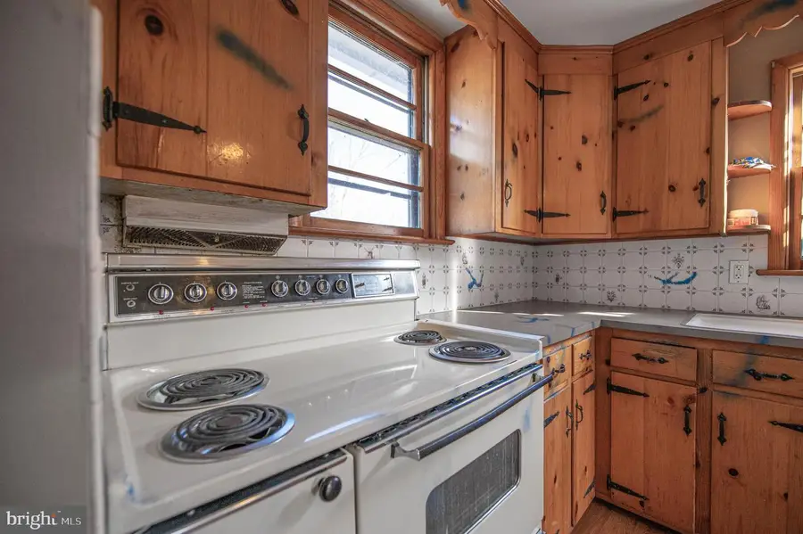 2724 Beech St, Hatfield, PA 19440 - #3