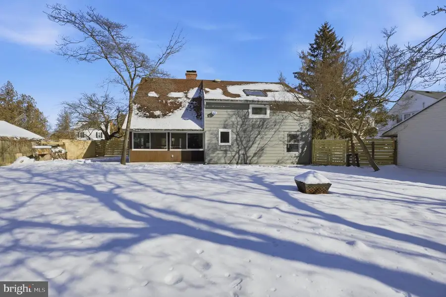 8004 Gladstone Rd, Glenside, PA 19038 - Image #3