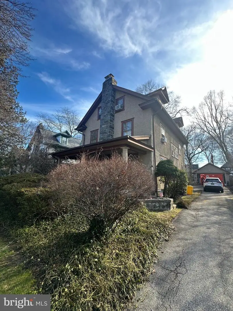 406 Anthwyn Rd, Narberth, PA 19072 - Image #2