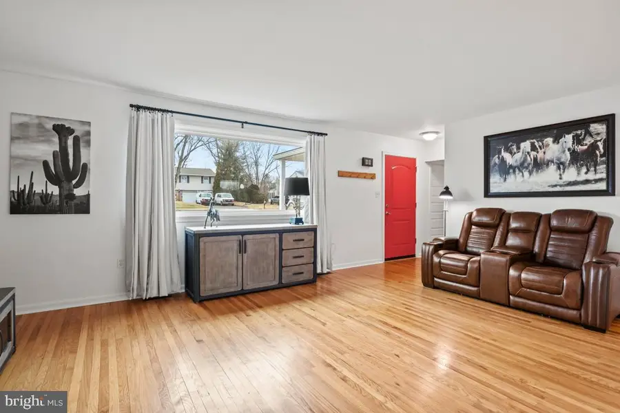 965 Anders Rd, Lansdale, PA 19446 - #2