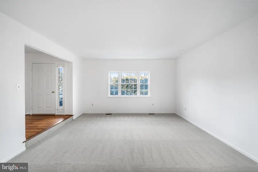 1511 Isaacs Ct, Ambler, PA 19002 - Image #3