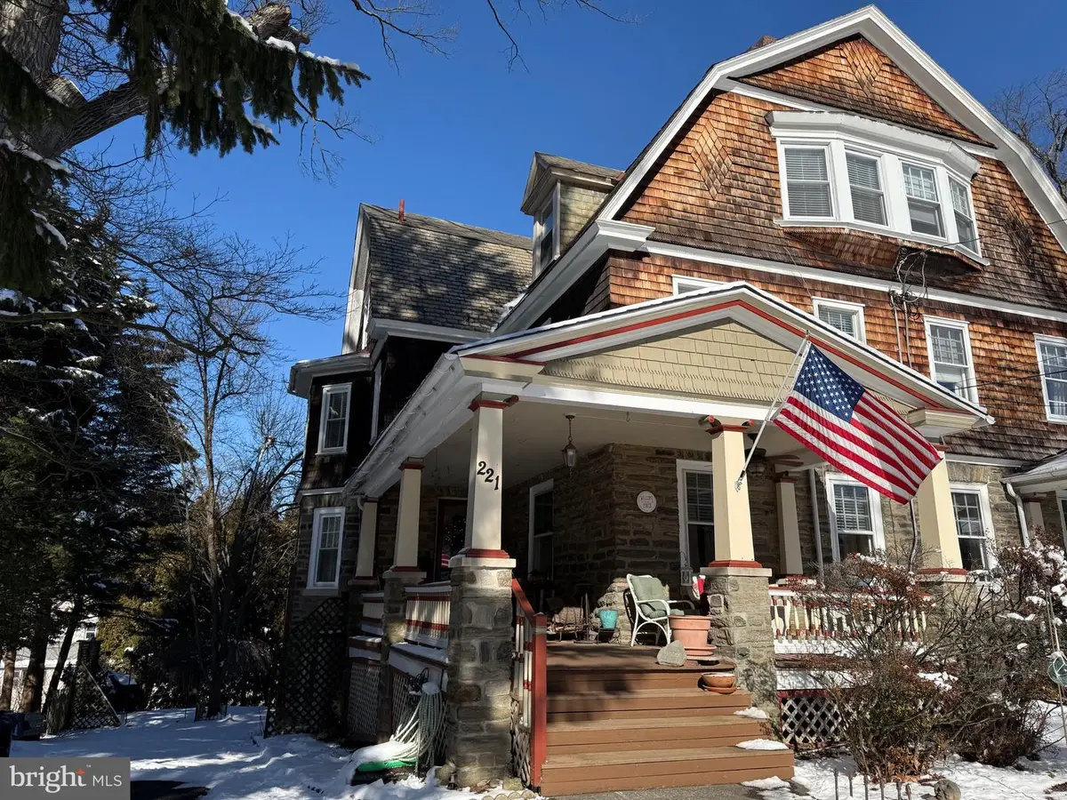 221 Summit Ave, Jenkintown, PA 19046 - Image #1