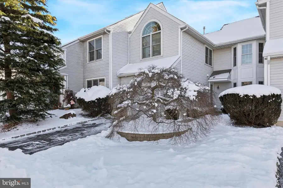 48 Cadwalader Ct, Ambler, PA 19002 - Image #2