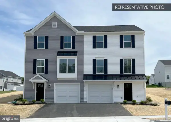 708 Deerfield Blvd #lot 2, PENNSBURG, PA 18073