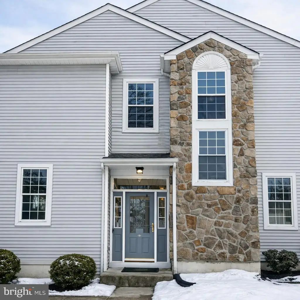 113 Yellow Wood Ct, Collegeville, PA 19426 - Image #1