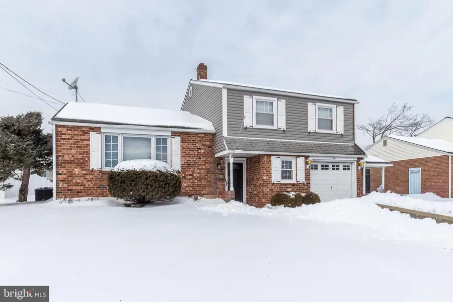 364 Abrams Mill Rd, King Of Prussia, PA 19406 - Image #3