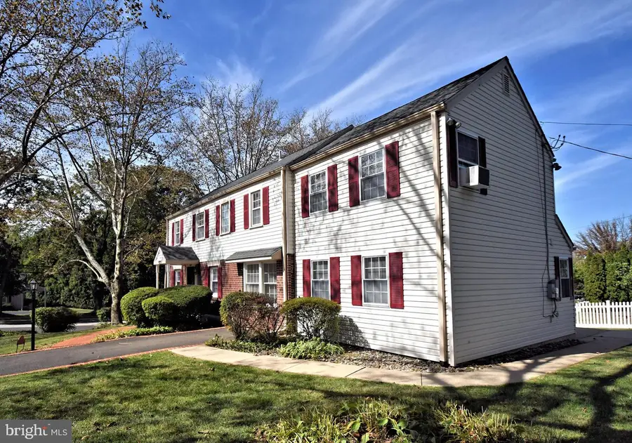 442 Oreland Mill Rd, Oreland, PA 19075 - Image #2