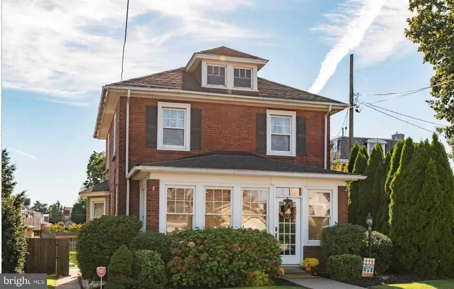 15 E 11th Ave, Conshohocken, PA 19428 - Image #2