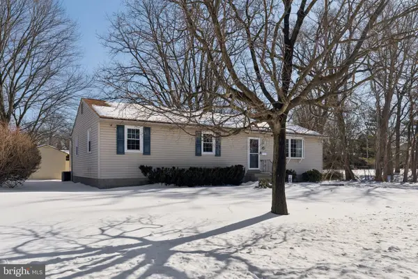 404 Enfield Rd, ORELAND, PA 19075