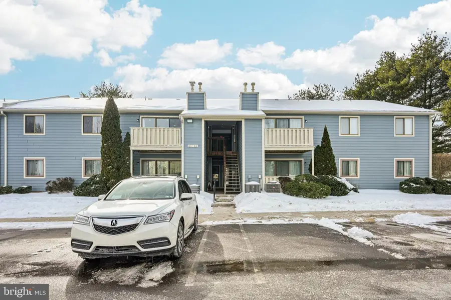 1006 Thornton Ct, North Wales, PA 19454 - Image #2