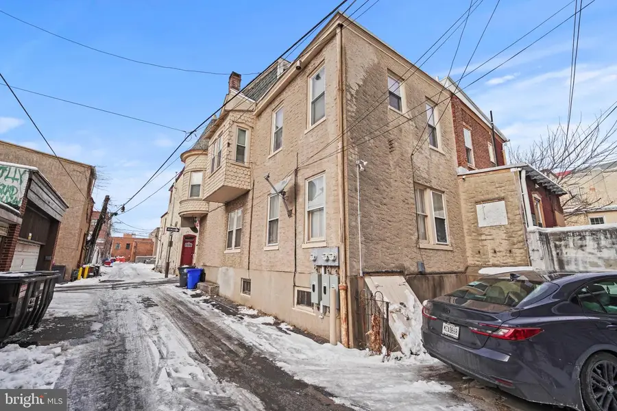 18 Penn St, Pottstown, PA 19464 - Image #2