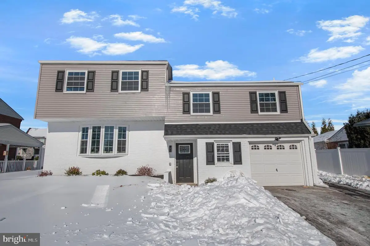 356 Abrams Mill Rd, King Of Prussia, PA 19406 - Image #1