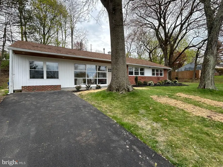 1306 Stotesbury Ave, Glenside, PA 19038 - #2