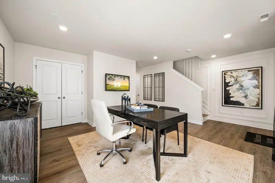 33 E Front St, Bridgeport, PA 19405 - Image #3