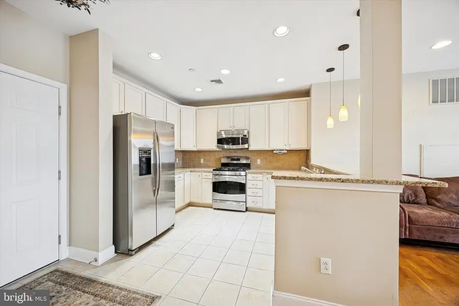 317 Carson Ter, Huntingdon Valley, PA 19006 - #3