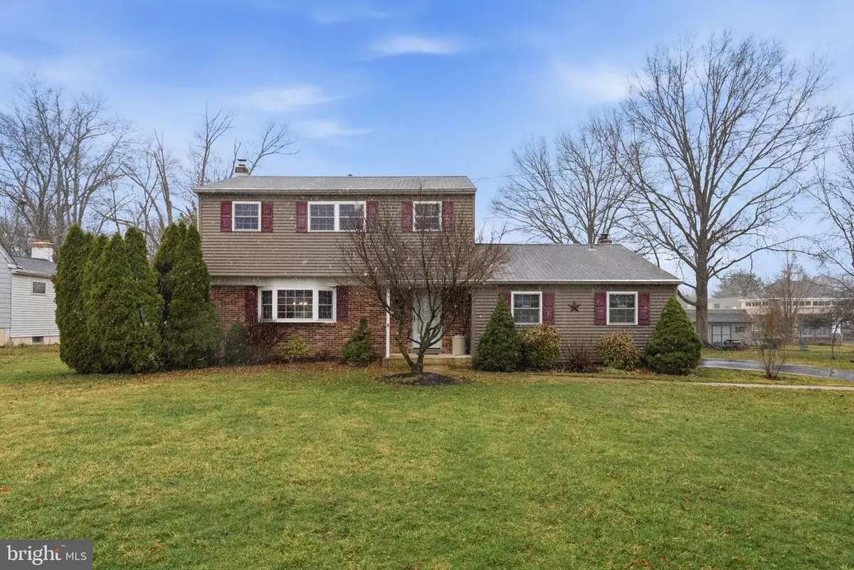 416 Oak Park Rd, Hatfield, PA 19440 - #1