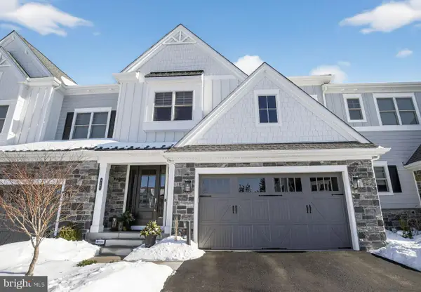 6180 Argos Dr, BLUE BELL, PA 19422