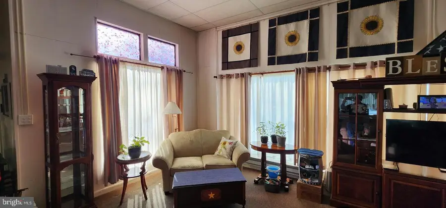 587 Moreland Rd #, Huntingdon Valley, PA 19006 - #3