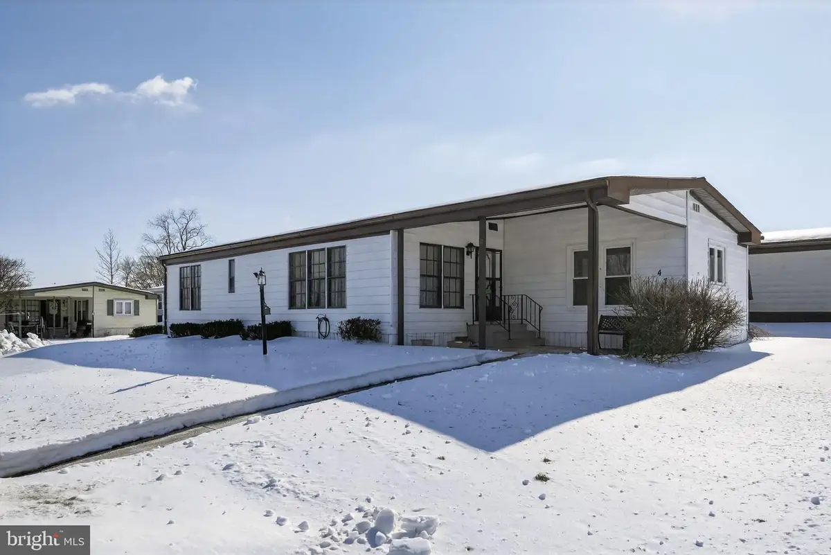 474 Neshaminy Falls Cir, North Wales, PA 19454 - #1