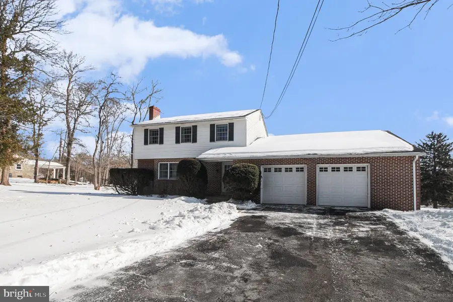 180 8th Ave, Collegeville, PA 19426 - #2