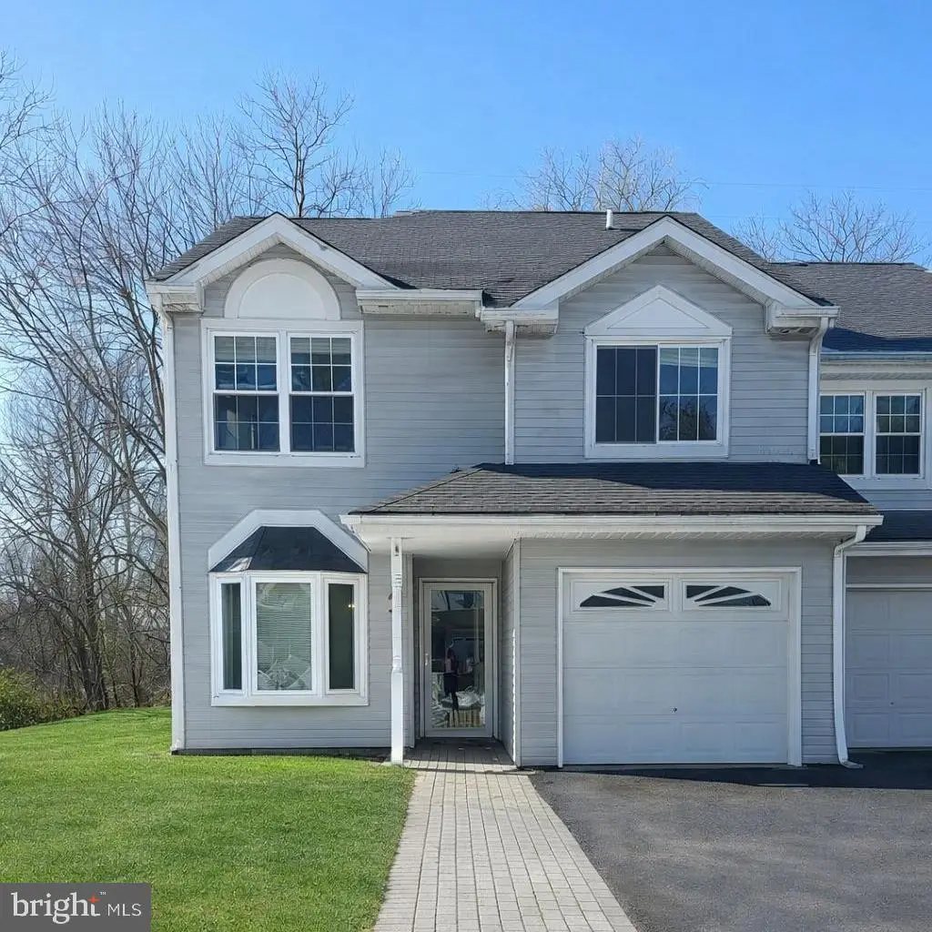 111 Sarahs Ln, Horsham, PA 19044 - #1