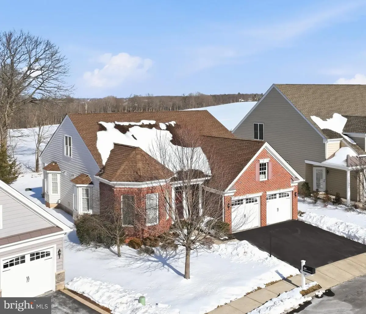 4855 Spencer Dr, Schwenksville, PA 19473 - #1