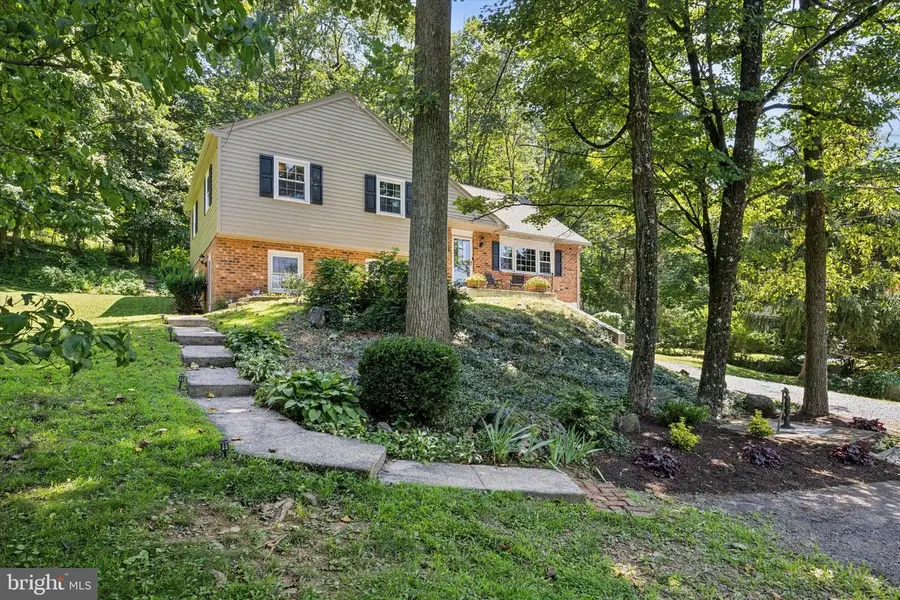 1598 Yarnall Rd, Pottstown, PA 19464 - #3