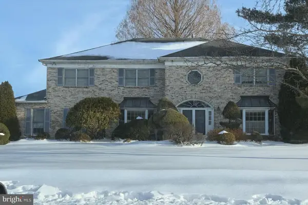 1733 Brittany Dr, AMBLER, PA 19002