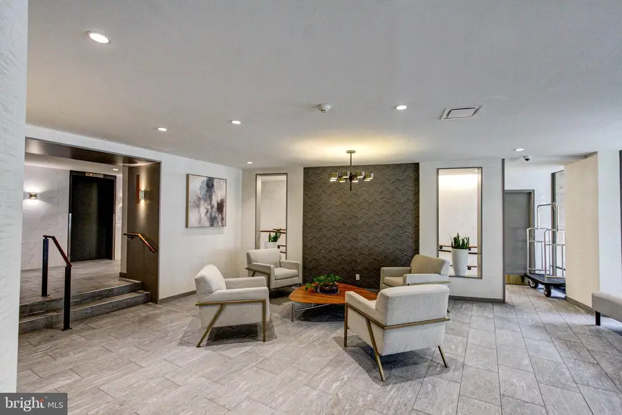 1655 Oakwood Dr #condo 403, Penn Valley, PA 19072 - #2