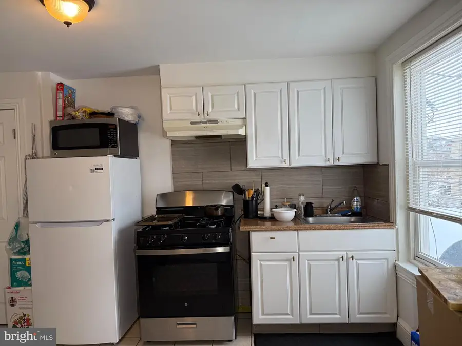 525 Kohn St, Norristown, PA 19401 - #3